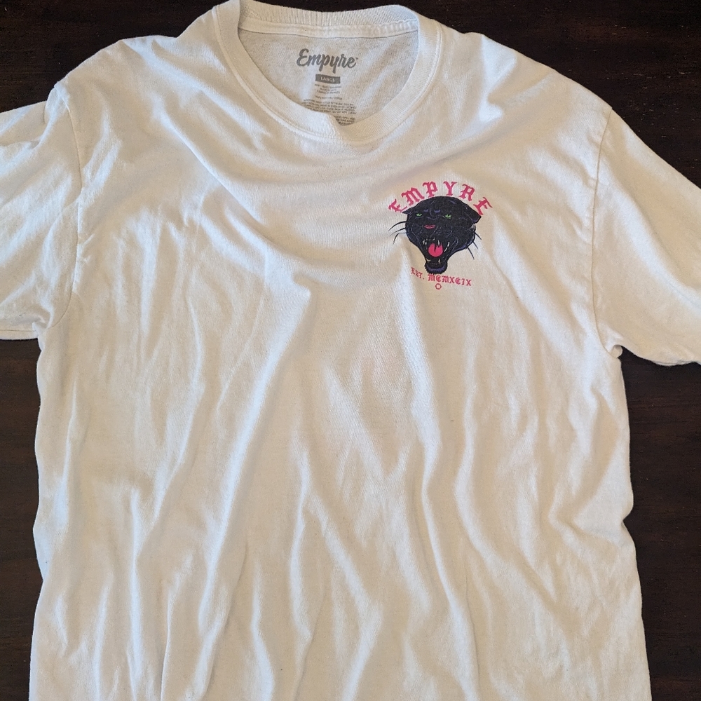 EMPYRE Women's t-shirt, size large